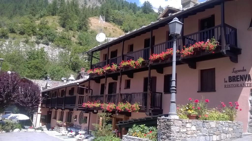 Locanda La Brenva كورمايور المظهر الخارجي الصورة